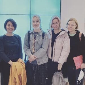 『ウクライナ避難親子の保証人に』久川桃子　UZABASE/NewsPicks