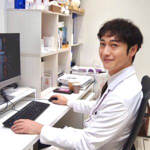 『11年続けた循環器内科から美容皮膚科へ』森 大　美容皮膚科医