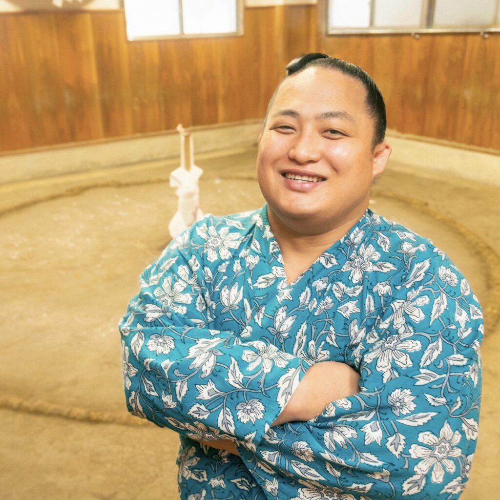 『大学を中退し、プロの力士になる』翠富士一成　力士