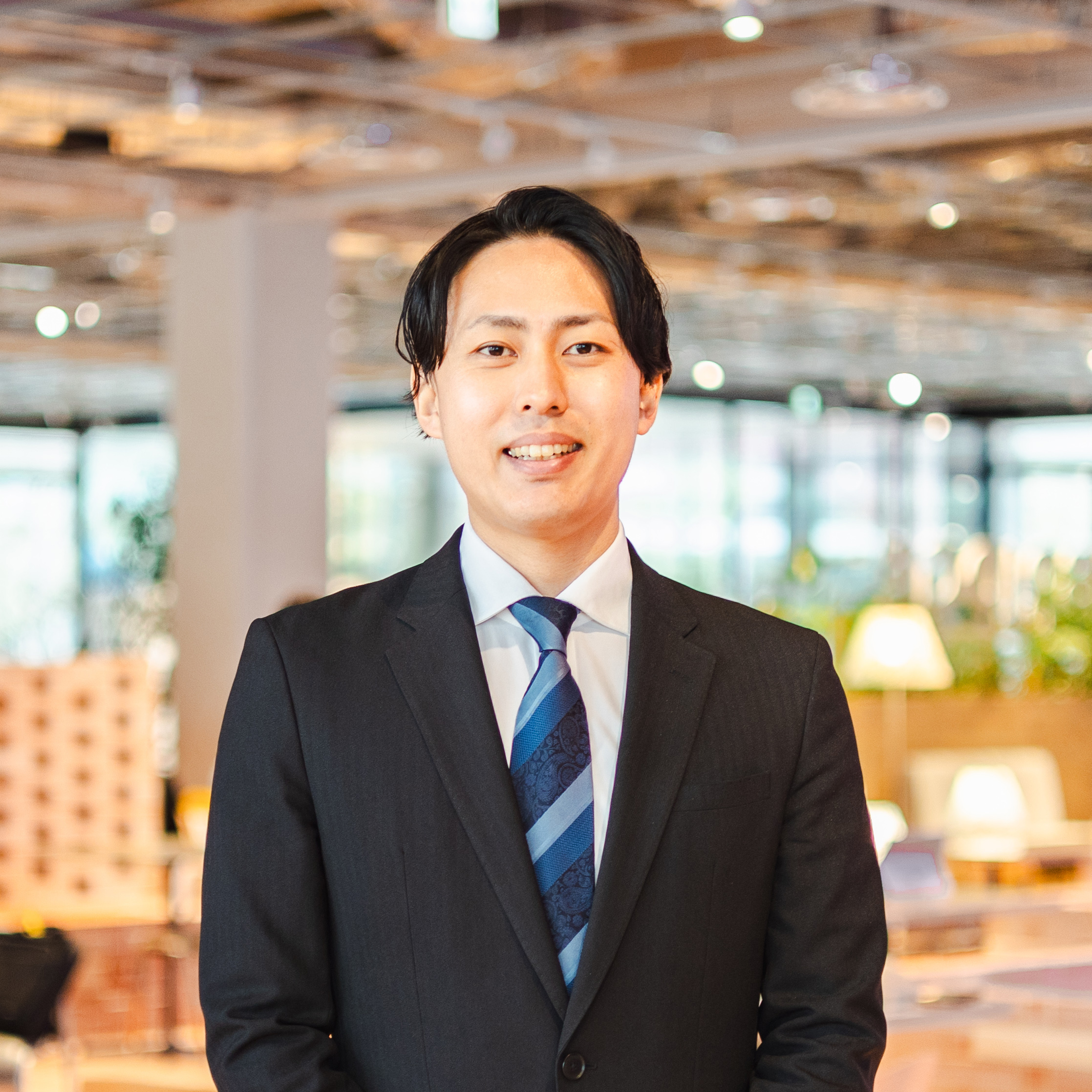 山村隼