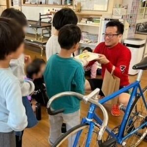 『レースで1着になったら子どもたちに絵本を贈ると決めた』別所英幸 競輪選手/カフェオーナー