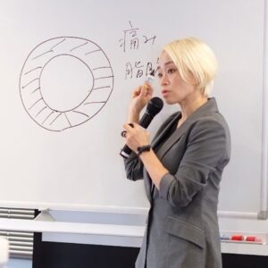 『メンタルを整え、リバウンドしないダイエットメソッドを考案』 蜷川（にながわ）ちひろ セルフケアダイエットコーチ